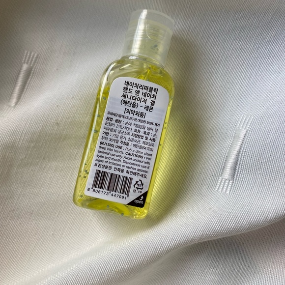 Nature Republic Lemon Hand Sanitizer - Picture 3 of 3